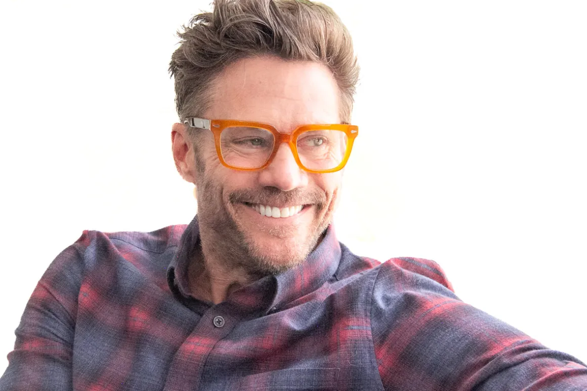 Solid Connection - Optical Quality Readers